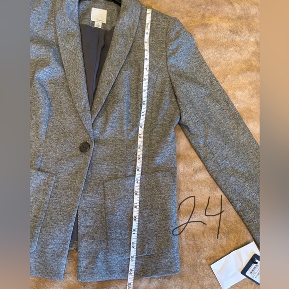 NWT Halogen Gray Blazer Structured Modern Fit Size 6p - Picture 4 of 9